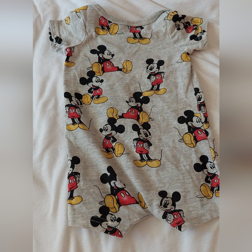 Mickey Mouse Short Onesies - Picture 4 of 4